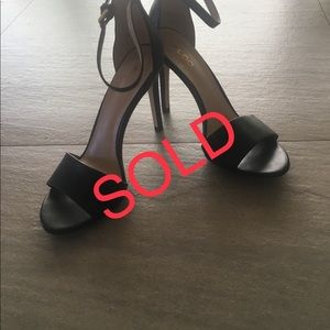 Aldo 4”inch High Heel Ankle-Strap Sandal. SZ 6. Black.